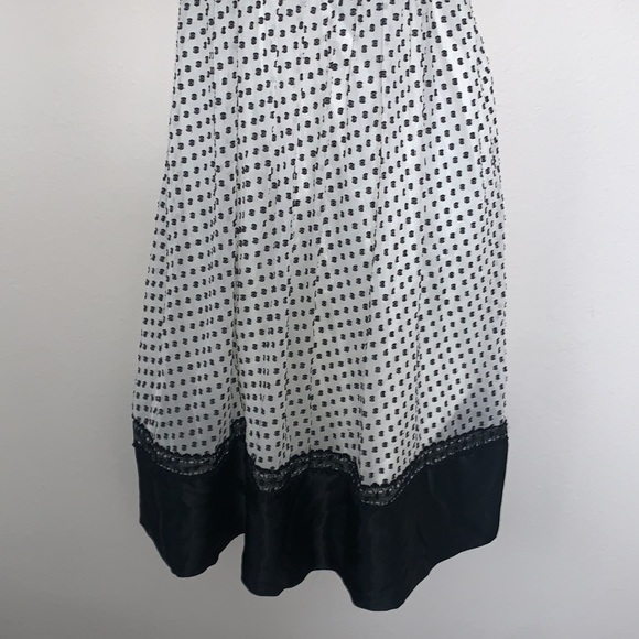 BCBG Vintage Retro Gothic Style Polka Swiss Dot Black and White Brooch Dress - Picture 4 of 11